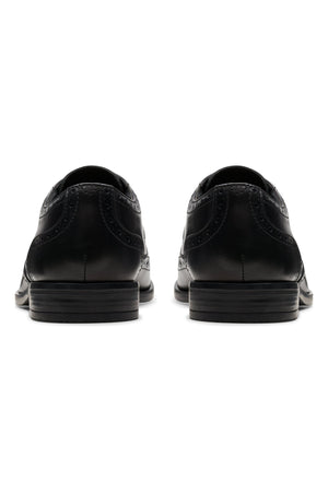 Clarks Brandon Limit in Black Leather