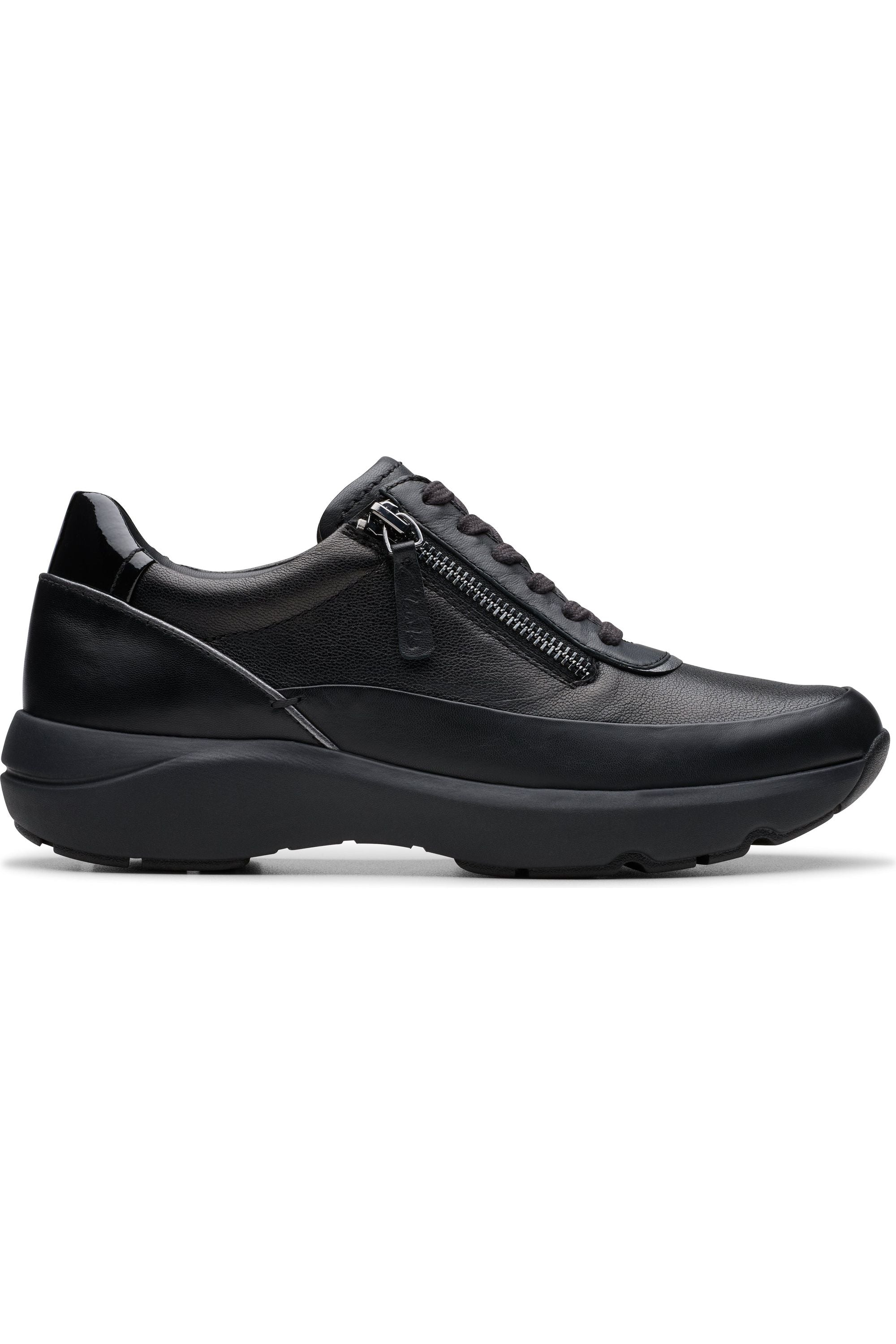 Clarks Tivoli Zip in Black Combi (All Black)