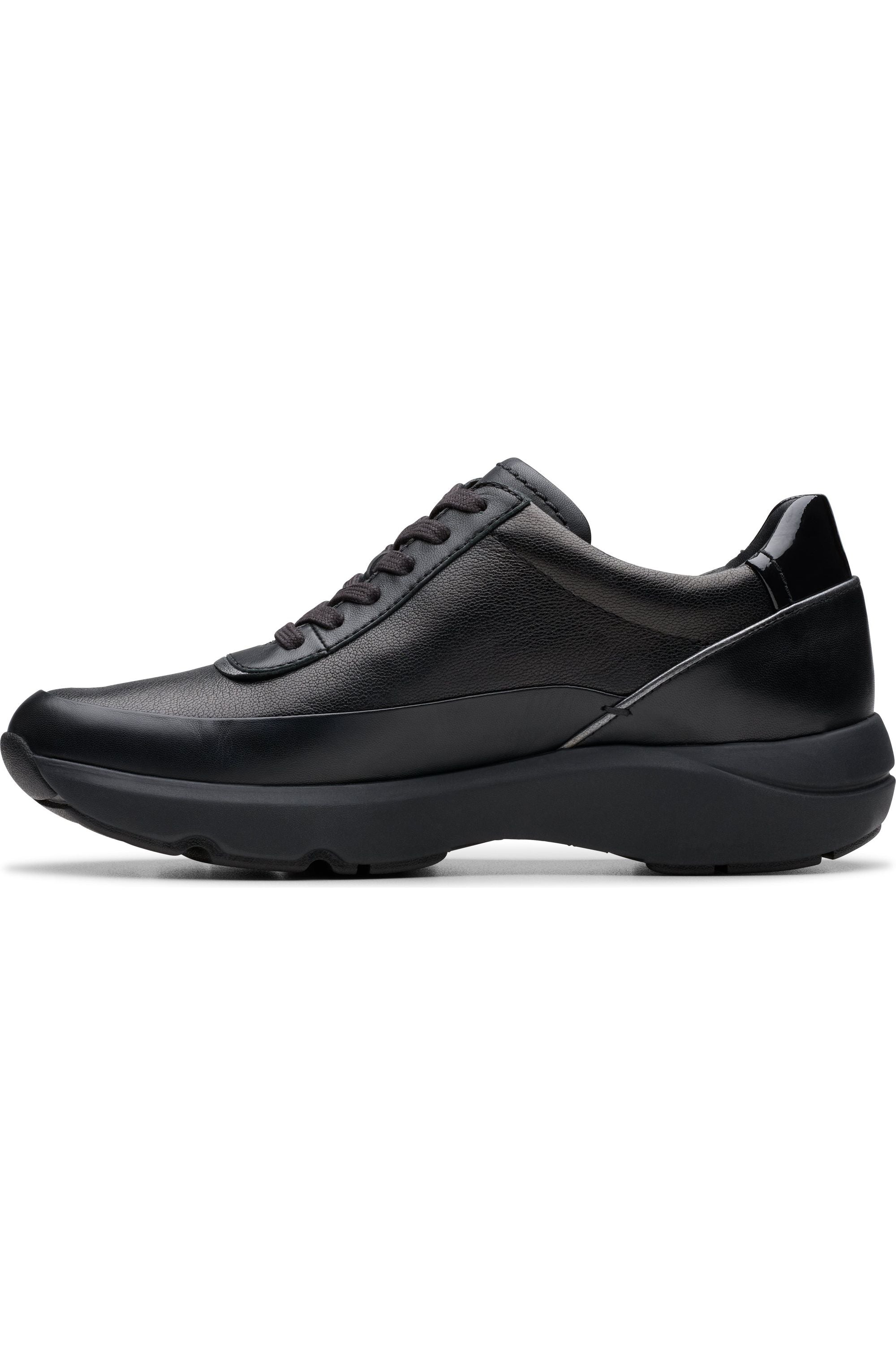 Clarks Tivoli Zip in Black Combi (All Black)