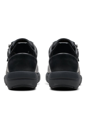 Clarks Tivoli Zip in Black Combi (All Black)