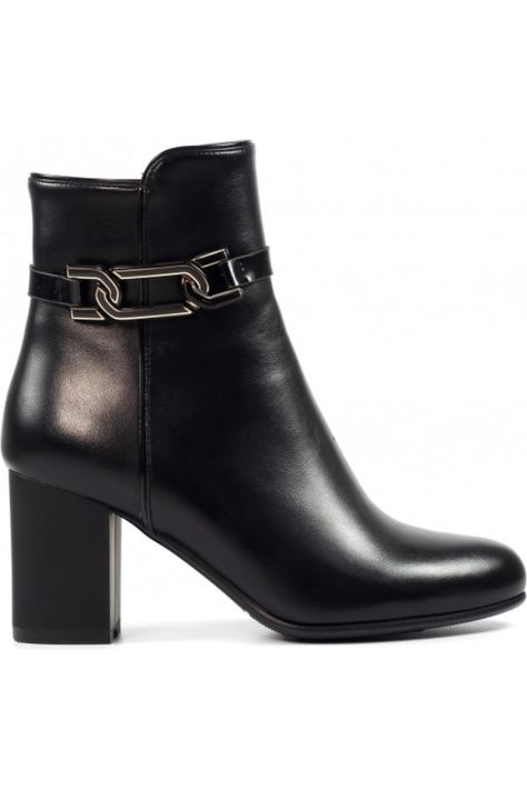 Lunar Lorraine Black Ankle Boot GLX005